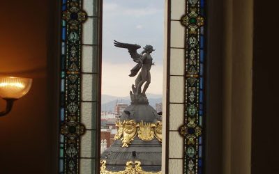 la victoria alada vuela sobre Madrid