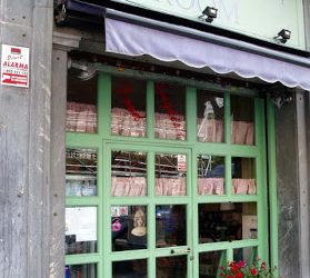 Living in London Tea Room