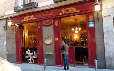 Café Manuela.