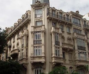 Goya nº 32 esquina a Castelló