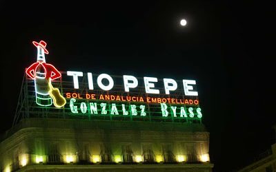 El luminoso de Tío Pepe.