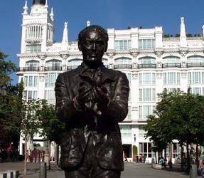 La estatua de Lorca