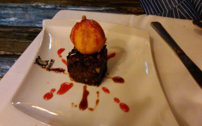 Una tapa sobresaliente