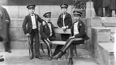 Escenas navideñas en las calles de Madrid (2)