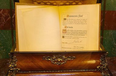 Feliz Constitución!