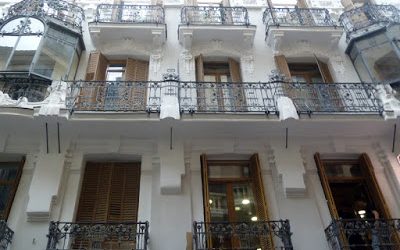 Modernismo en la calle Infantas